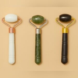 NIB | Betsy Johnson Facial Roller Set